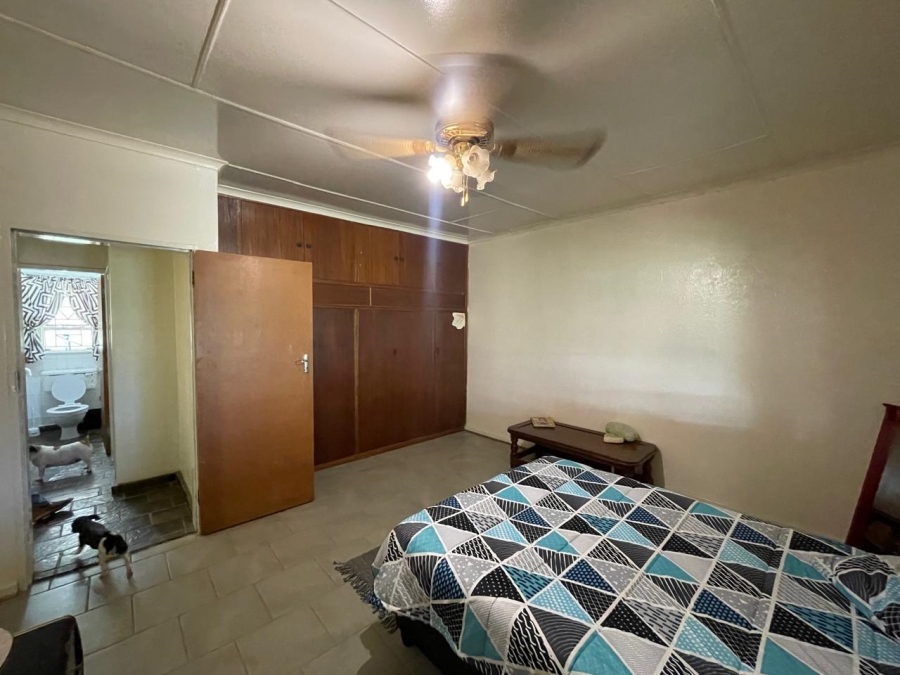 6 Bedroom Property for Sale in Bloemhof Rural North West